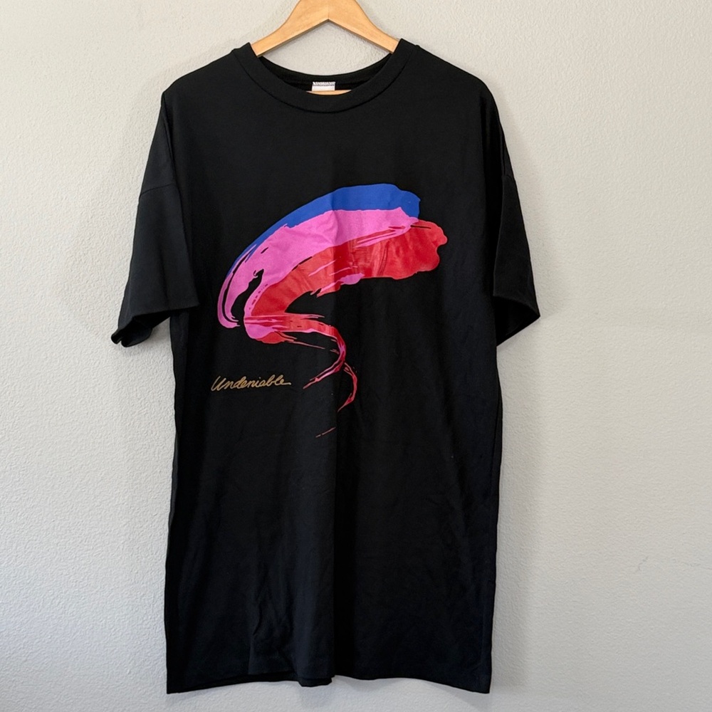 VTG Avon‎ Undeniable Nightgown Shirt Knee Length One Size PTP 25” Graphic Design